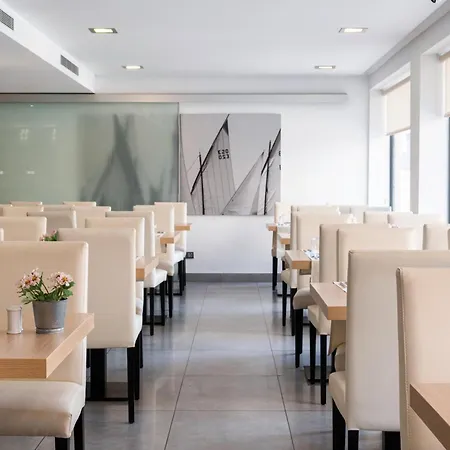Nautic Hotel & Spa-3
